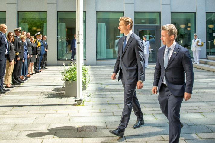 Finland’s Minister of Defence Antti Häkkänen and Minister for Defence Pål Jonson.